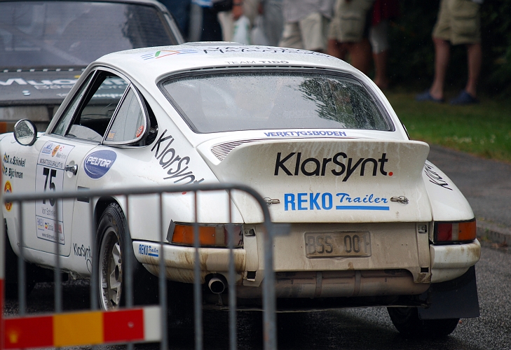 2010_0717_01-61.JPG - Nr.75 David von Schinkel och Per Björkman KAK, Porsche 911 Carerra RS